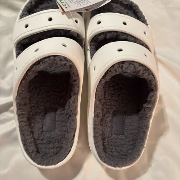 CROCS CLASSIC COZZZY SANDALS - Picture 6 of 7